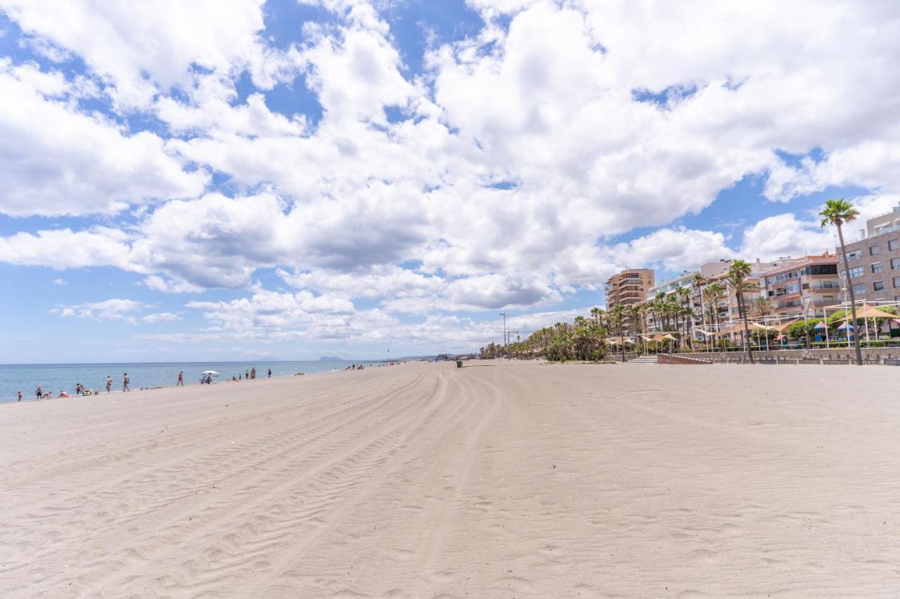 Estepona Beachside Appartement Buitenkant foto