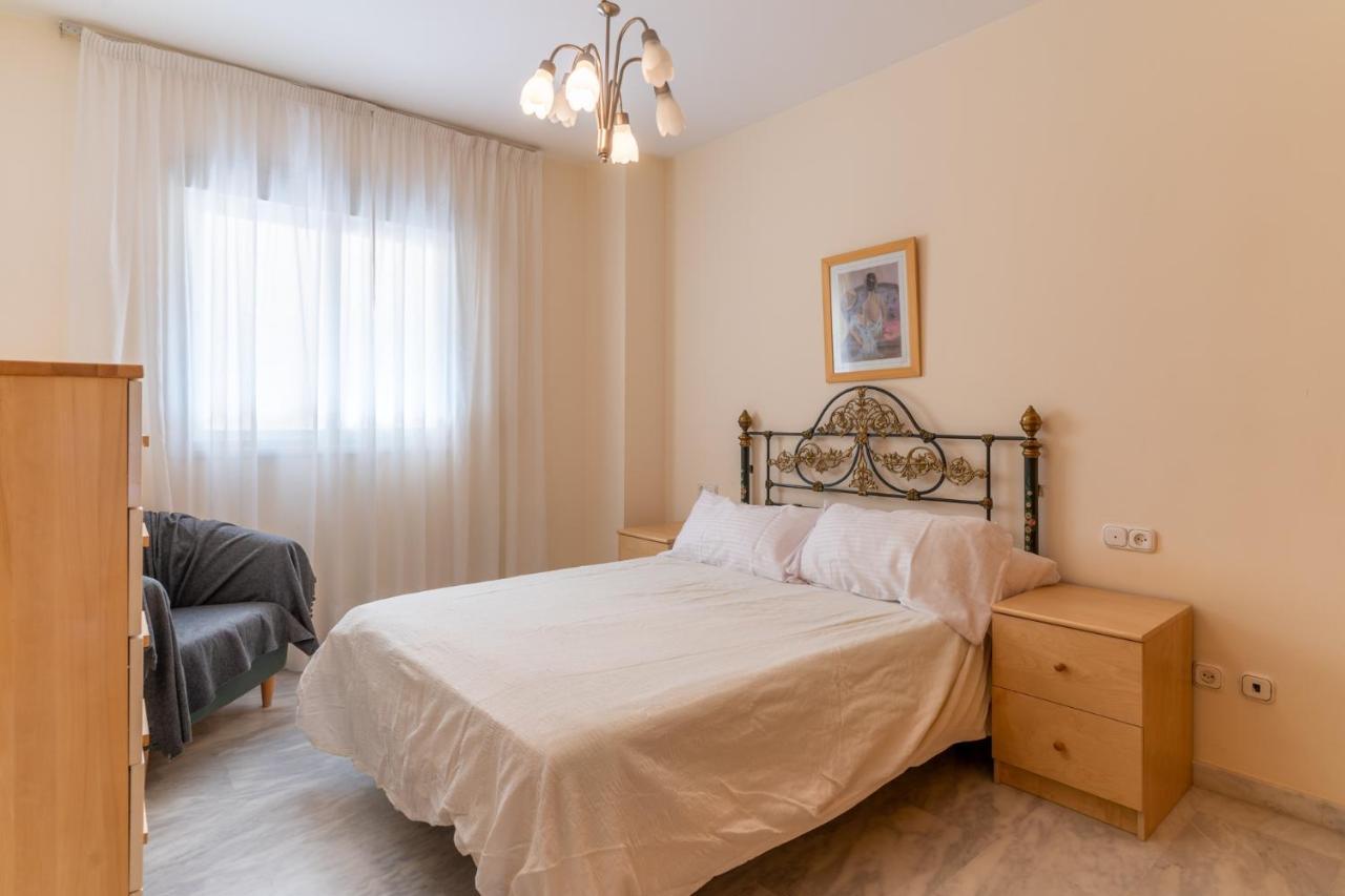 Estepona Beachside Appartement Buitenkant foto